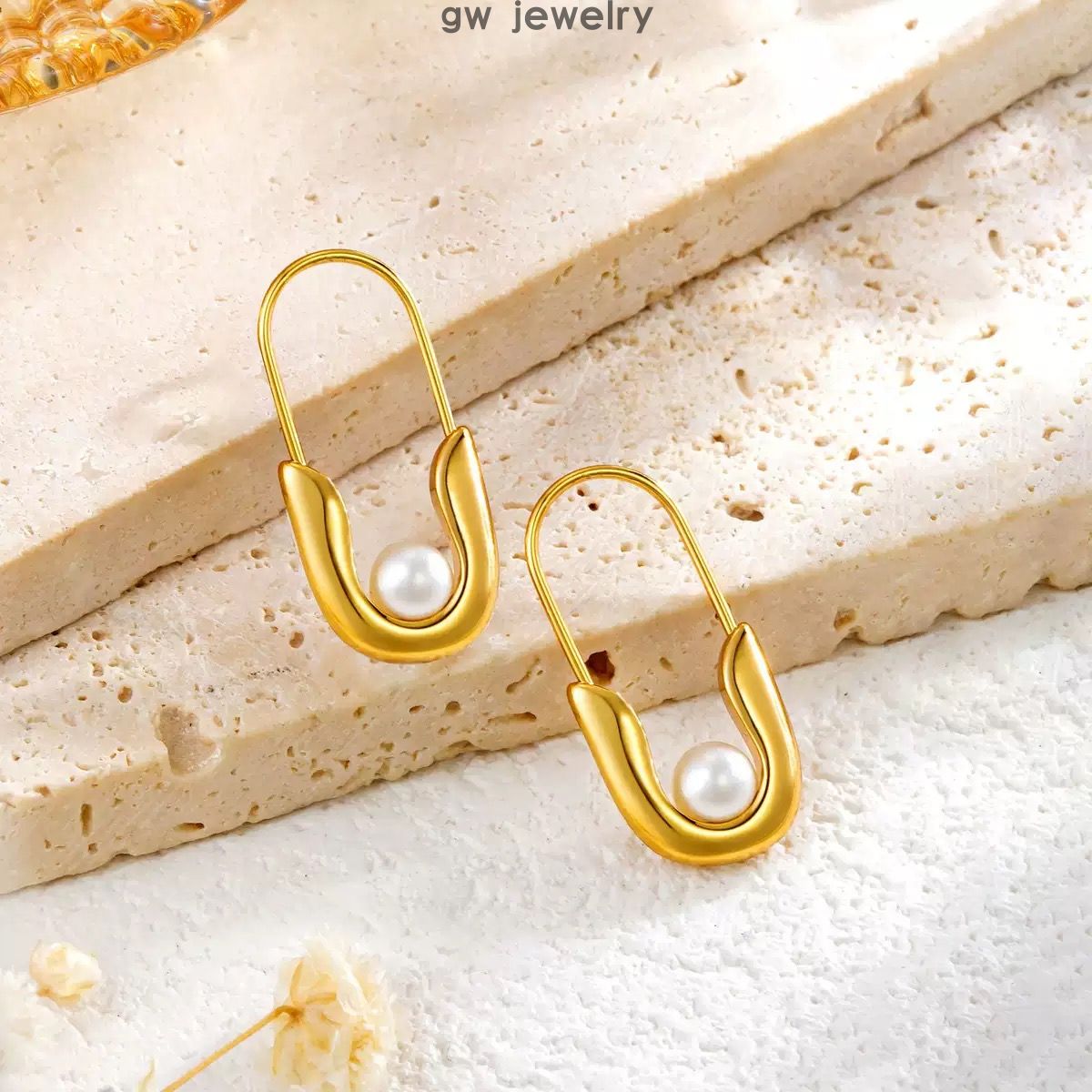 ​Cross-border  paperclip and safety pin 